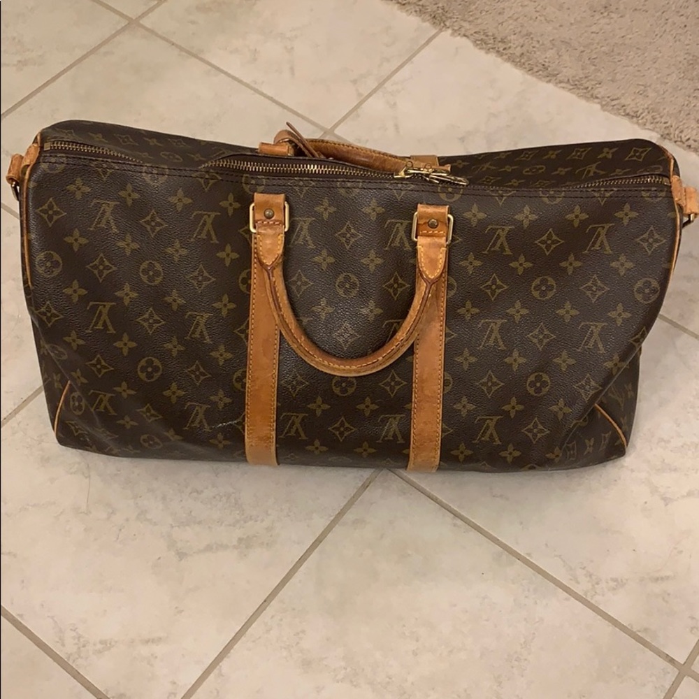 Authentic Louis Vuitton Duffle Bag Keepal